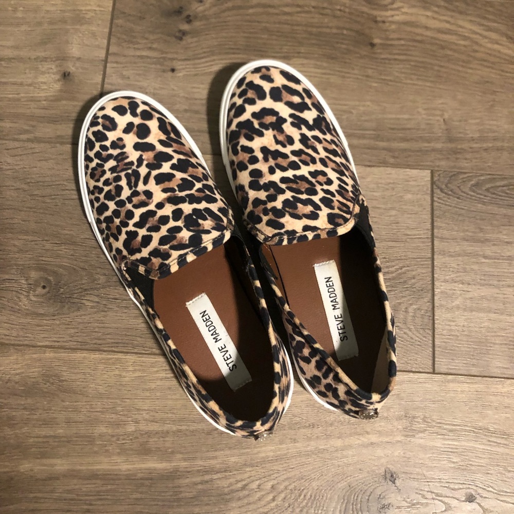 Steve Madden leopard shoes